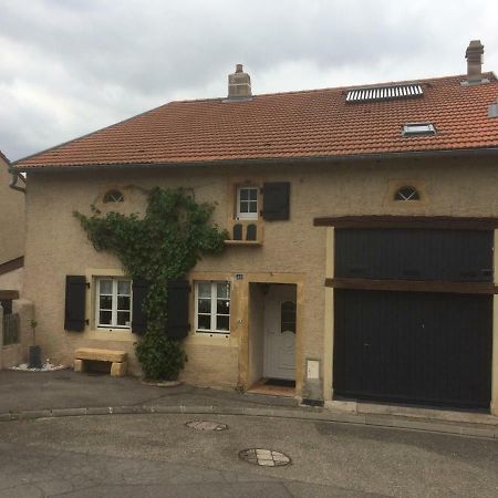 Le Coup De Coeur Bed & Breakfast Coincy Екстериор снимка